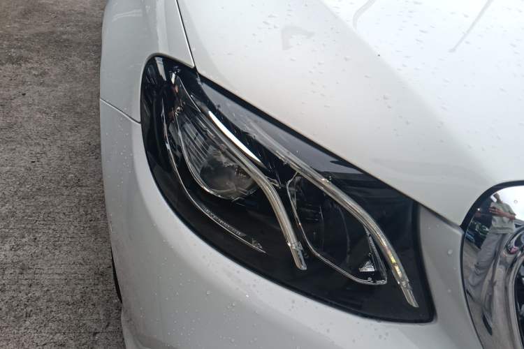 Used Mercedes-Benz E-Class 2016 E 200 L Right Front Headlight