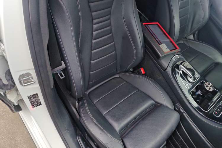 Used Mercedes-Benz E-Class 2016 E 200 L Sport Edition Right Front Seat