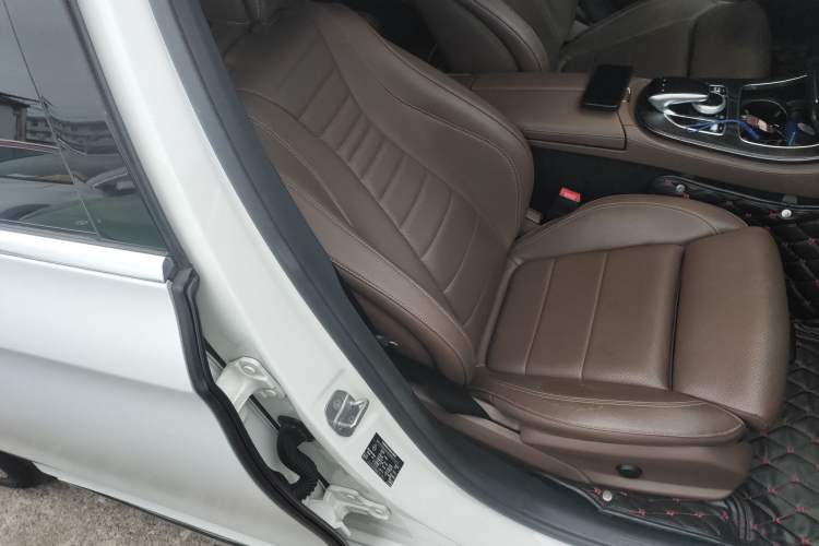 Used Mercedes-Benz E-Class 2016 E 200 L Sport Edition Right Front Seat