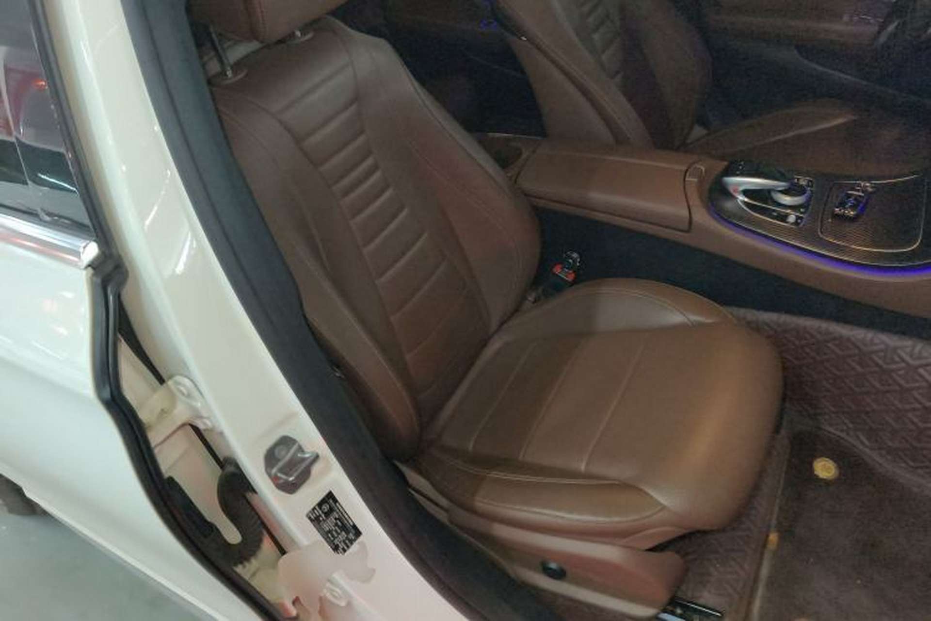 Used Mercedes-Benz E-Class 2016 E 300 L Sporty and Stylish Model Right Front Seat