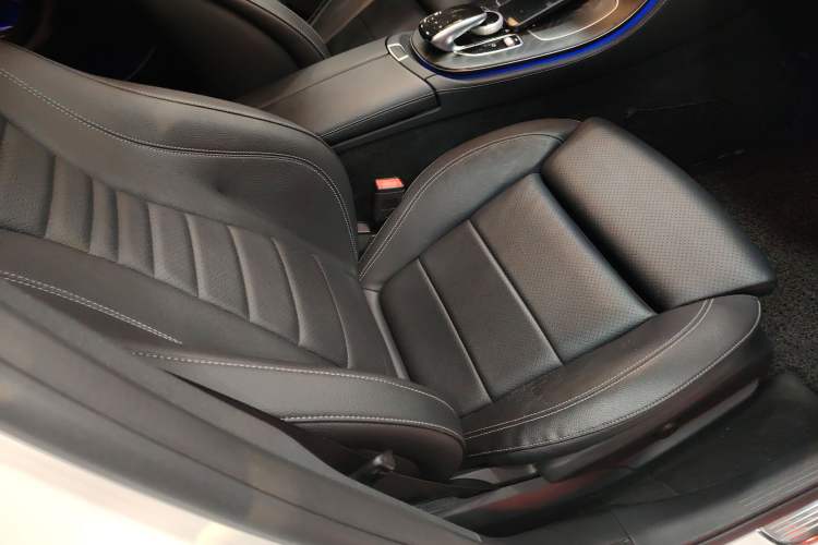 Used Mercedes-Benz E-Class 2016 E 200 L Sport Edition Right Front Seat
