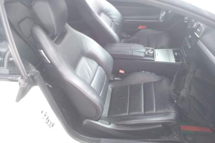 Used Mercedes-Benz E-Class 2016 E 260 Coupe Dynamic Edition Right Front Seat