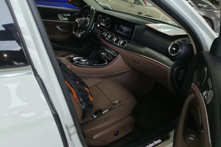 Used Mercedes-Benz E-Class 2016 E 300 L Sporty and Stylish Model Right Front Seat