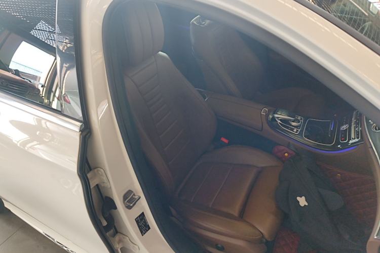 Used Mercedes-Benz E-Class 2016 E 200 L Sport Edition Right Front Seat