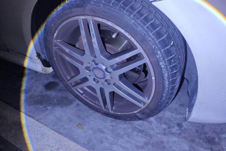 Used Mercedes-Benz E-Class 2016 E 200 Coupe Dynamic Edition Right Front Wheel Hub