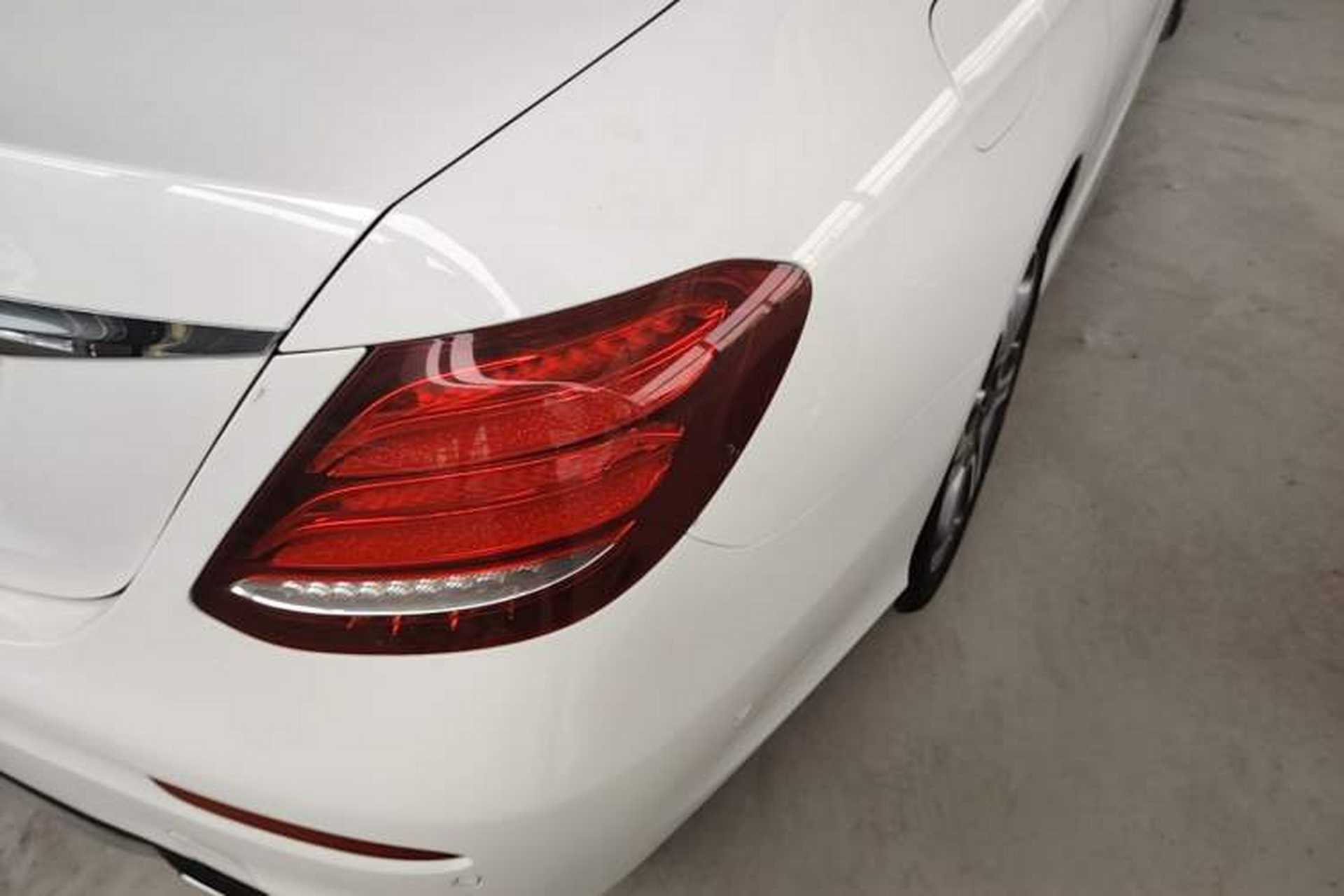 Used Mercedes-Benz E-Class 2016 E 300 L Sporty and Stylish Model Right Rear Taillight