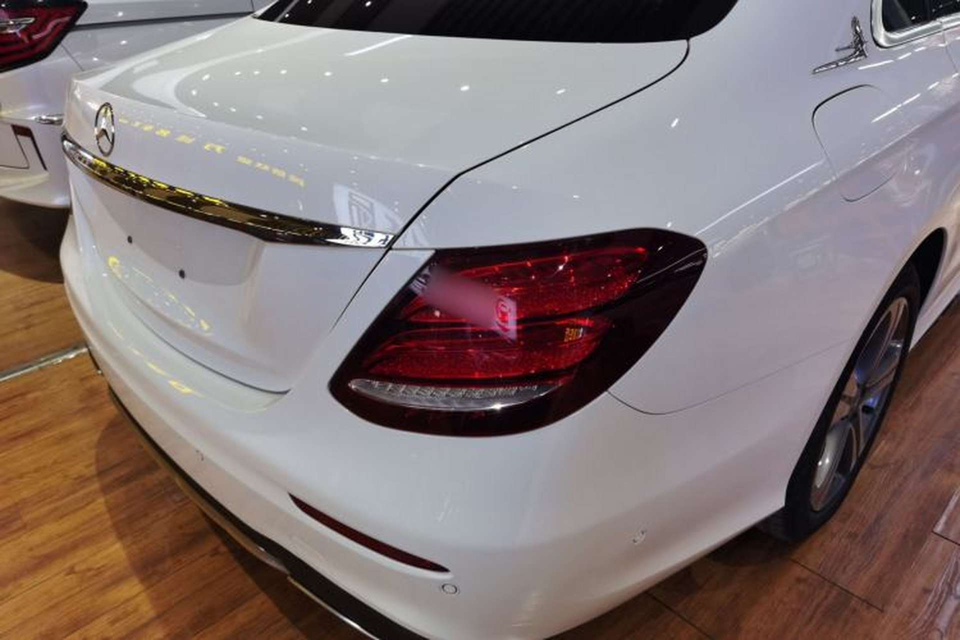 Used Mercedes-Benz E-Class 2016 E 200 L Sport Edition Right Rear Taillight