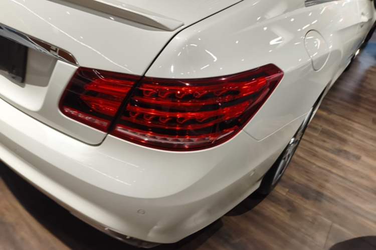 Used Mercedes-Benz E-Class 2016 E 200 Coupe Dynamic Edition Right Rear Taillight