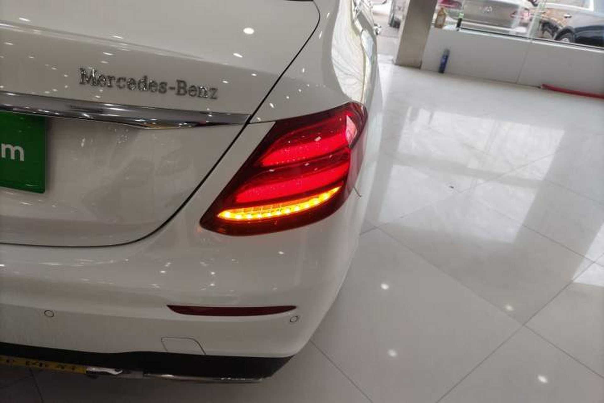 Used Mercedes-Benz E-Class 2016 E 200 L Sport Edition Right Rear Taillight
