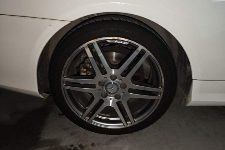 Used Mercedes-Benz E-Class 2016 E 200 Coupe Dynamic Edition Right Rear Wheel Hub