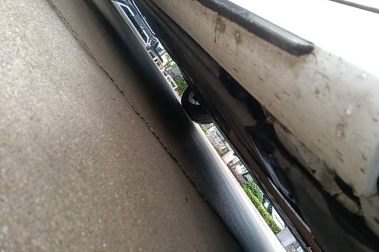 Used Mercedes-Benz E-Class 2016 E 200 L Sport Edition Right Side Sill