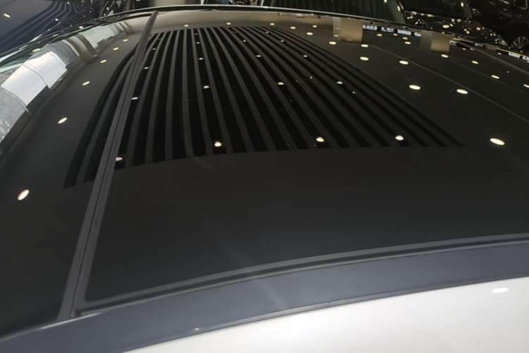 Used Mercedes-Benz E-Class 2016 E 300 L Sport Luxury Model Roof