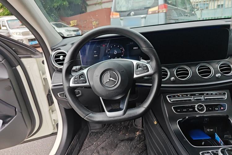 Used Mercedes-Benz E-Class 2016 E 300 L Sporty and Stylish Model Steering Wheel