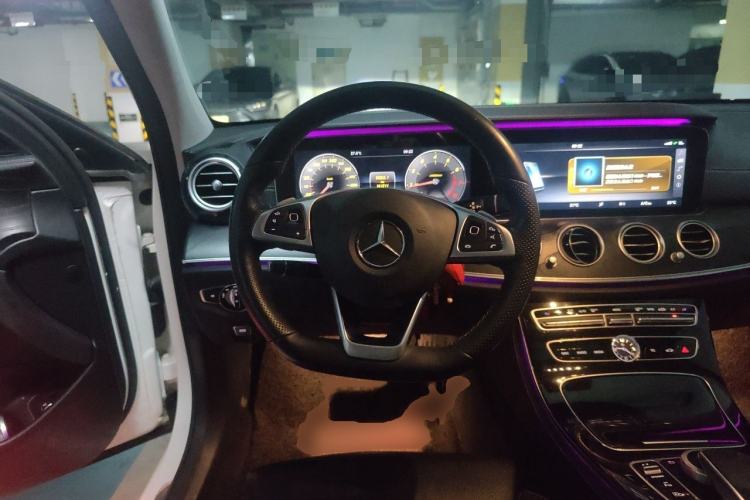 Used Mercedes-Benz E-Class 2016 E 200 L Sport Edition Steering Wheel