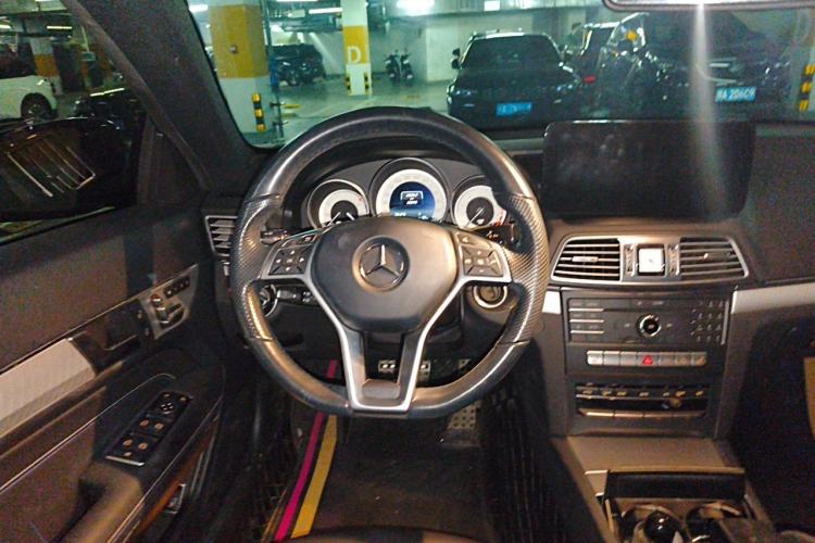 Used Mercedes-Benz E-Class 2016 E 200 Coupe Dynamic Edition Steering Wheel