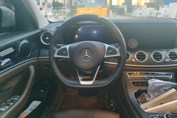 Used Mercedes-Benz E-Class 2016 E 200 L Sport Edition Steering Wheel