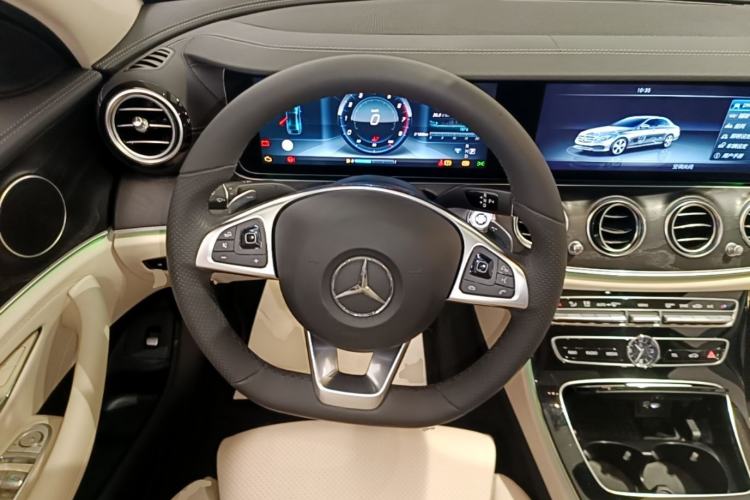Used Mercedes-Benz E-Class 2016 E 200 L Sport Edition Steering Wheel