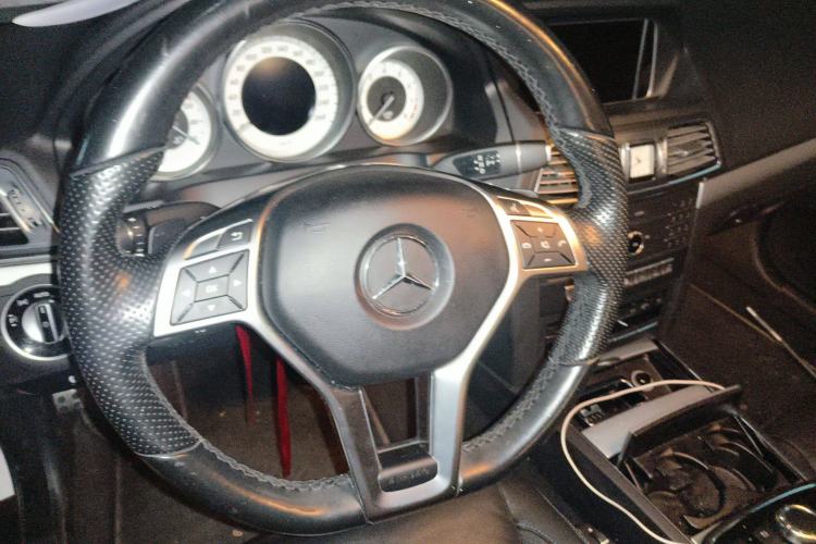 Used Mercedes-Benz E-Class 2016 E 200 Coupe Dynamic Edition Steering Wheel