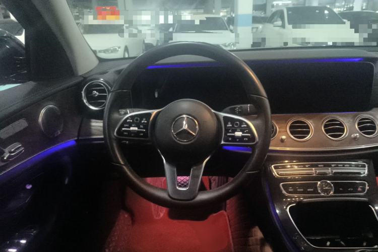 Used Mercedes-Benz E-Class 2016 E 300 L Stylish Model Steering Wheel