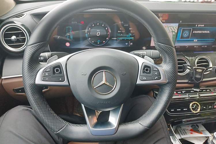 Used Mercedes-Benz E-Class 2016 E 200 L Sport Edition Steering Wheel