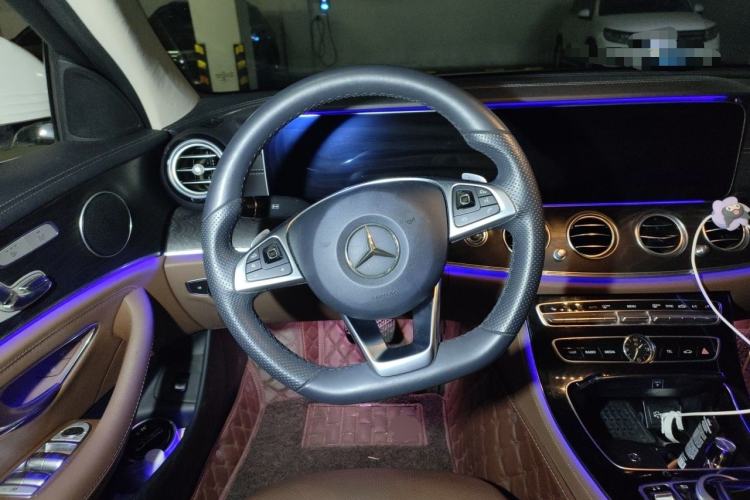 Used Mercedes-Benz E-Class 2016 E 300 L Sporty and Stylish Model Steering Wheel