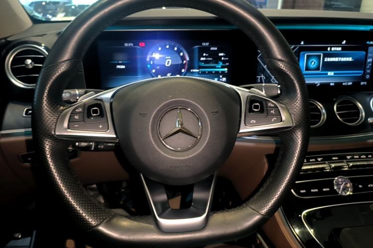 Used Mercedes-Benz E-Class 2016 E 300 L Sport Luxury Model Steering Wheel