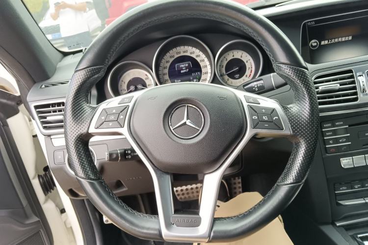 Used Mercedes-Benz E-Class 2016 E 200 Coupe Dynamic Edition Steering Wheel