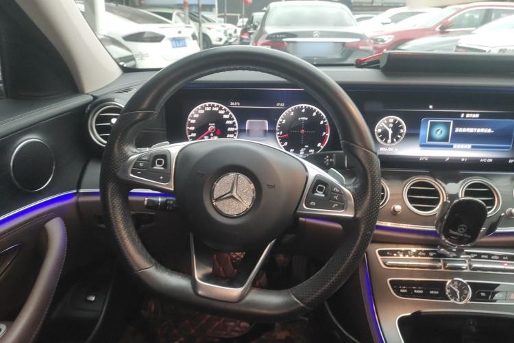 Used Mercedes-Benz E-Class 2016 E 200 L Sport Edition Steering Wheel