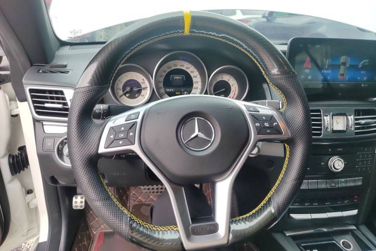 Used Mercedes-Benz E-Class 2016 E 200 Coupe Dynamic Edition Steering Wheel