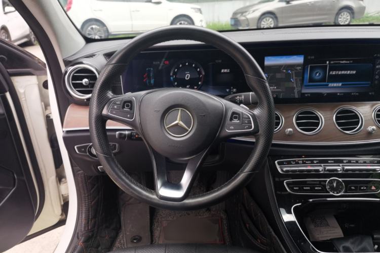 Used Mercedes-Benz E-Class 2016 E 200 L Steering Wheel