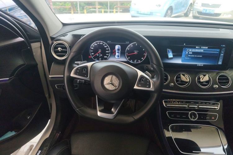 Used Mercedes-Benz E-Class 2016 E 200 L Sport Edition Steering Wheel