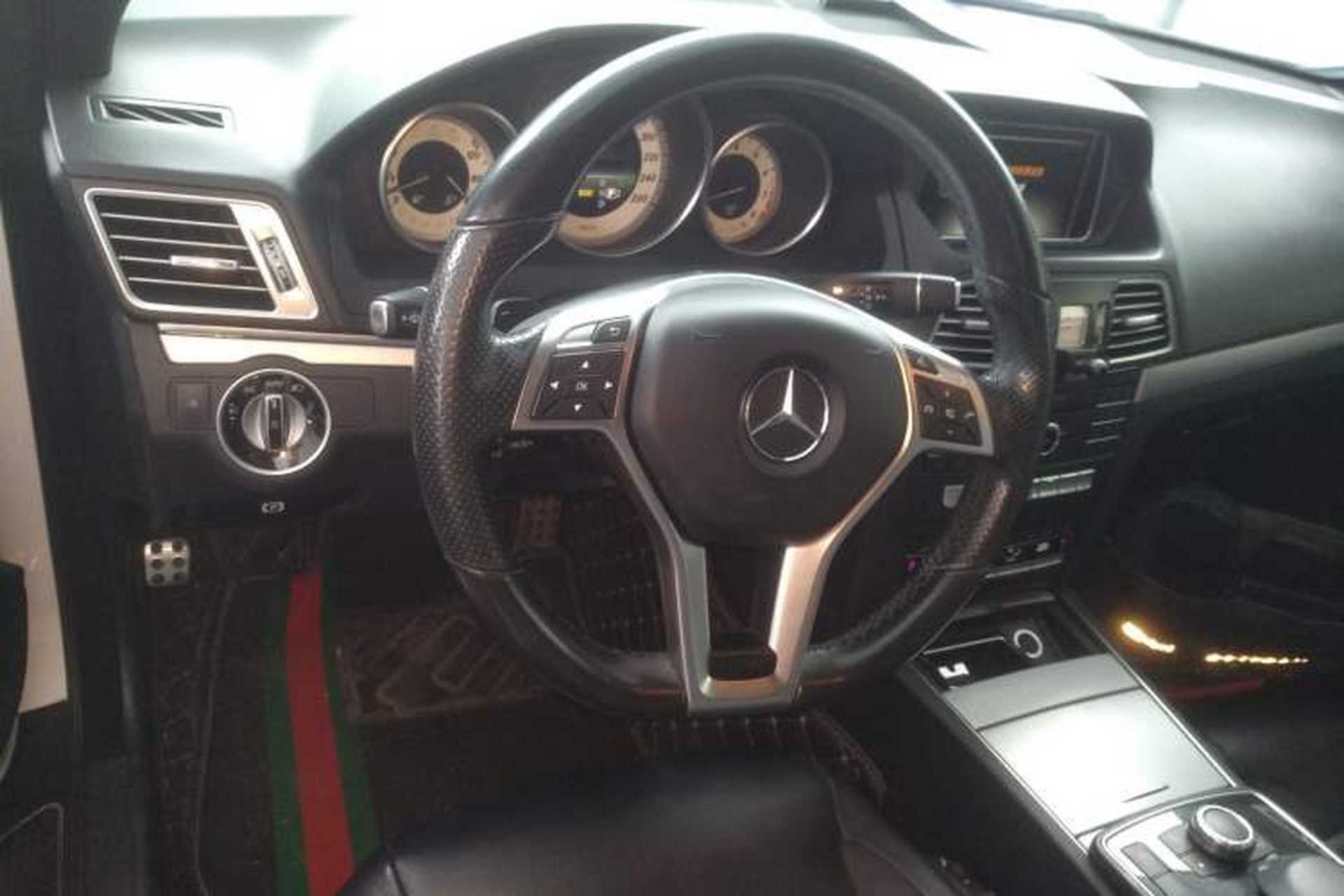Used Mercedes-Benz E-Class 2016 E 260 Coupe Dynamic Edition Steering Wheel