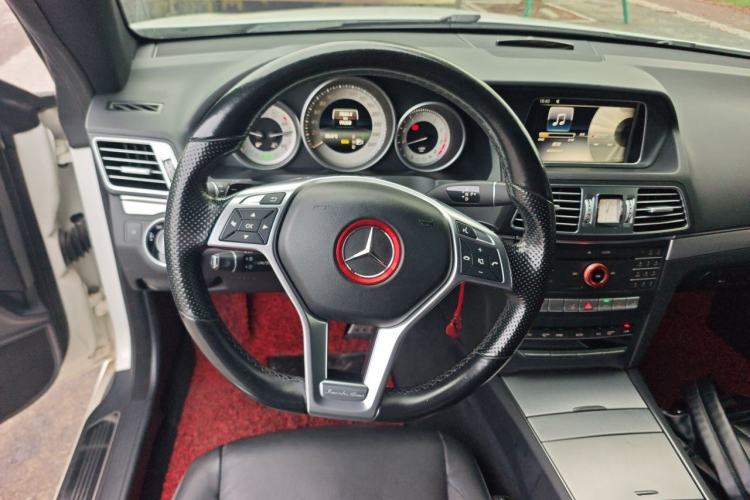 Used Mercedes-Benz E-Class 2016 E 200 Coupe Dynamic Edition Steering Wheel