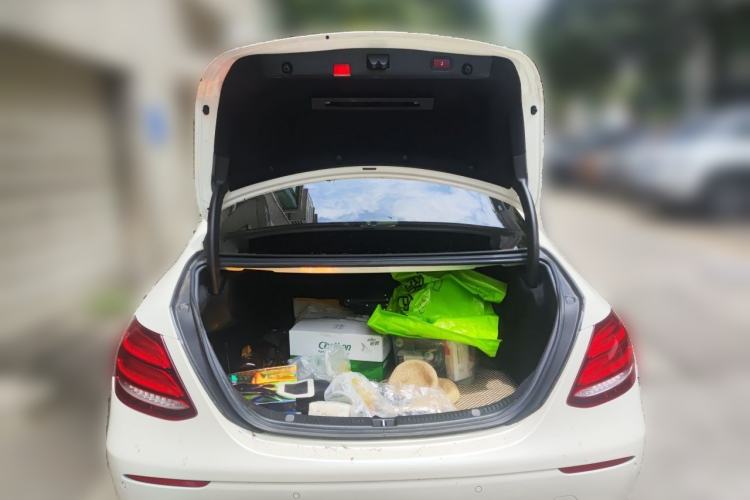 Used Mercedes-Benz E-Class 2016 E 300 L Luxury Model Trunk