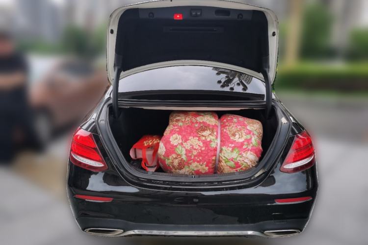 Used Mercedes-Benz E-Class 2016 E 200 L Sport Edition Trunk