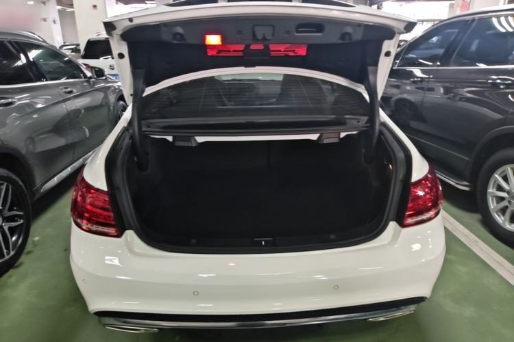 Used Mercedes-Benz E-Class 2016 E 200 Coupe Dynamic Edition Trunk
