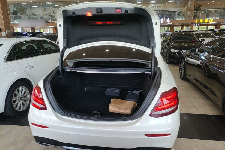 Used Mercedes-Benz E-Class 2016 E 300 L Sport Luxury Model Trunk