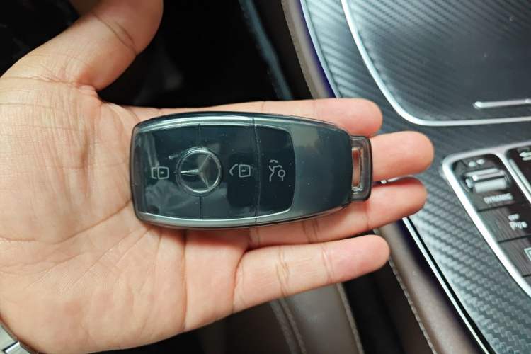 Used Mercedes-Benz E-Class 2016 E 300 L Luxury Model Vehicle Key