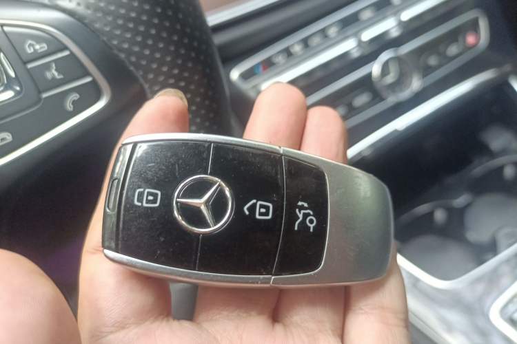 Used Mercedes-Benz E-Class 2016 E 300 L Luxury Model Vehicle Key