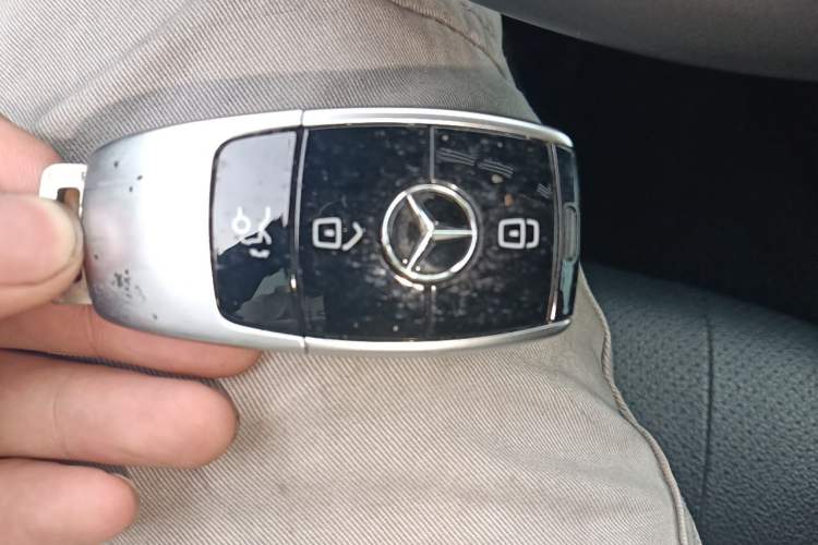 Used Mercedes-Benz E-Class 2016 E 200 L Vehicle Key