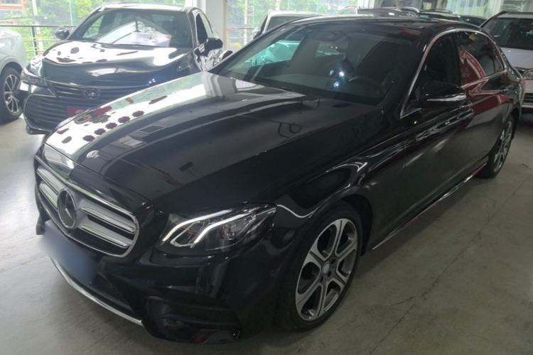 Used Mercedes-Benz E-Class 2017 E 300 L Sporty and Stylish Model Guazi used car, China used car export, Used car for sale, Used cars, Cheapest cars for sale
