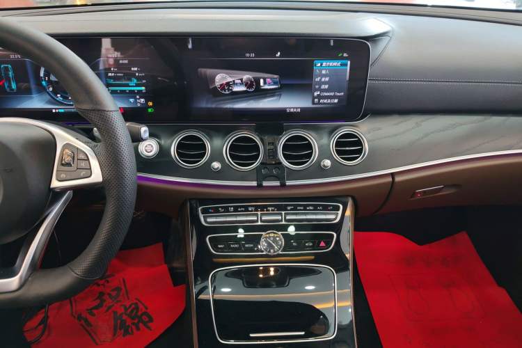 Used Mercedes-Benz E-Class 2017 E 300 L Sport Luxury Edition Audio And AC Panel