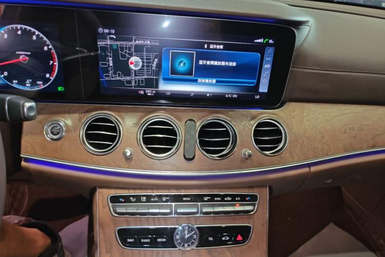 Used Mercedes-Benz E-Class 2017 E 300 L Luxury Model Audio And AC Panel