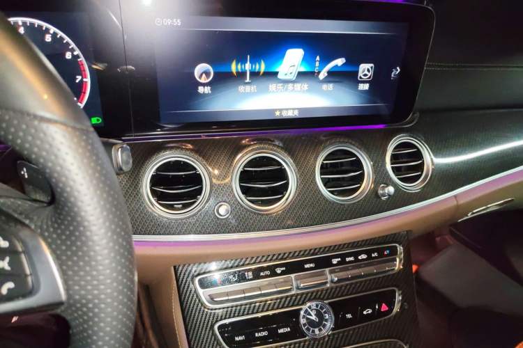 Used Mercedes-Benz E-Class 2017 E 300 L Sport Luxury Edition Audio And AC Panel