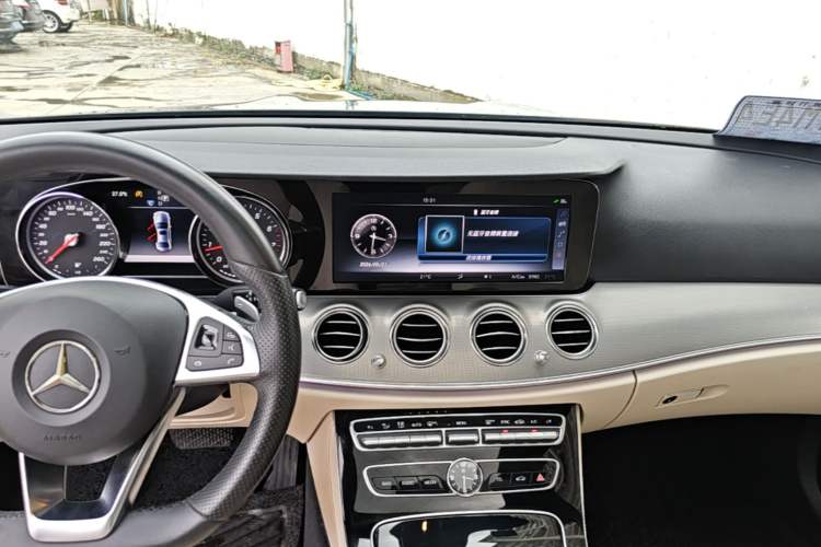 Used Mercedes-Benz E-Class 2017 E 300 Sport Edition Audio And AC Panel