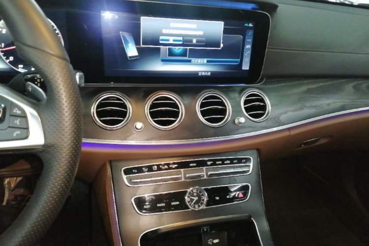 Used Mercedes-Benz E-Class 2017 E 300 L Sport Luxury Edition Audio And AC Panel