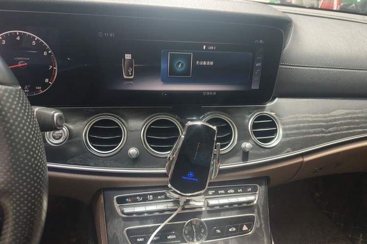 Used Mercedes-Benz E-Class 2017 E 300 L Sporty and Stylish Model Audio And AC Panel