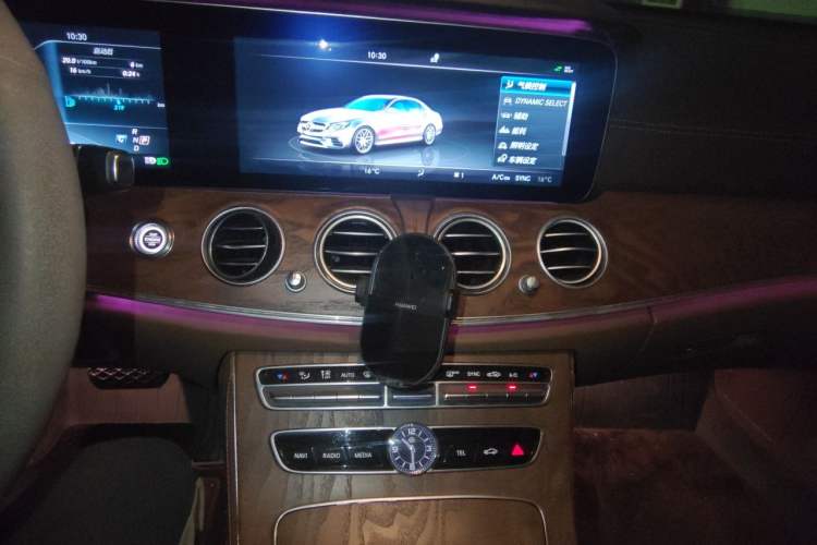 Used Mercedes-Benz E-Class 2017 E 320 L 4MATIC Audio And AC Panel