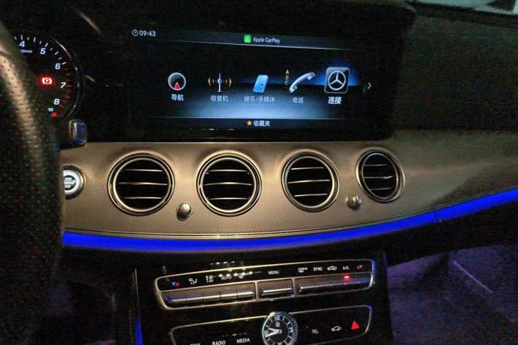 Used Mercedes-Benz E-Class 2017 E 200 Sport Audio And AC Panel