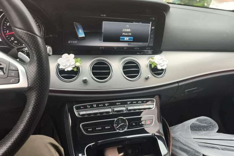 Used Mercedes-Benz E-Class 2017 E 300 Sport Edition Audio And AC Panel